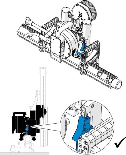 3.4 Sikre motoren FARE Risiko for personskader hvis motoren faller!