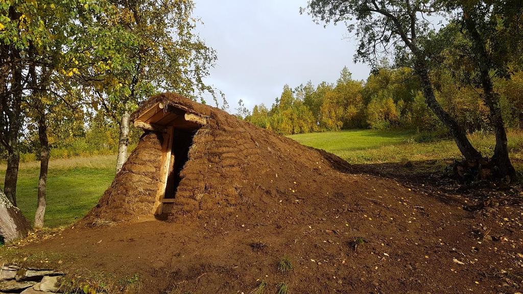 Jordkjeller av gammetypen, Austerheim i Misvær, Bodø kommune. Restaurert 2017. 3.