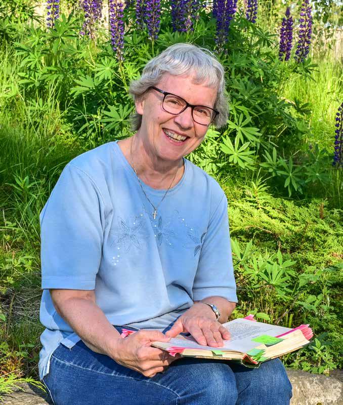 Denne ærverdige boka fann eg i bokbyen Fjærland, og for meg er ho ein sann skatt. der gudstenesta og uroa truleg kyrkjelyden. Eigaren måtte betale 1 spesidalar i mulkt til fattigkassa.