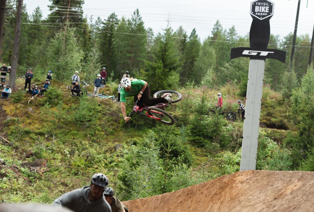 - Det er fantastisk at vi endelig fikk gjennomføre denne konkurransen. Dette har vi planlagt i over et år, sa leder i Trysil Bike Arena, Olve Norderhaug.