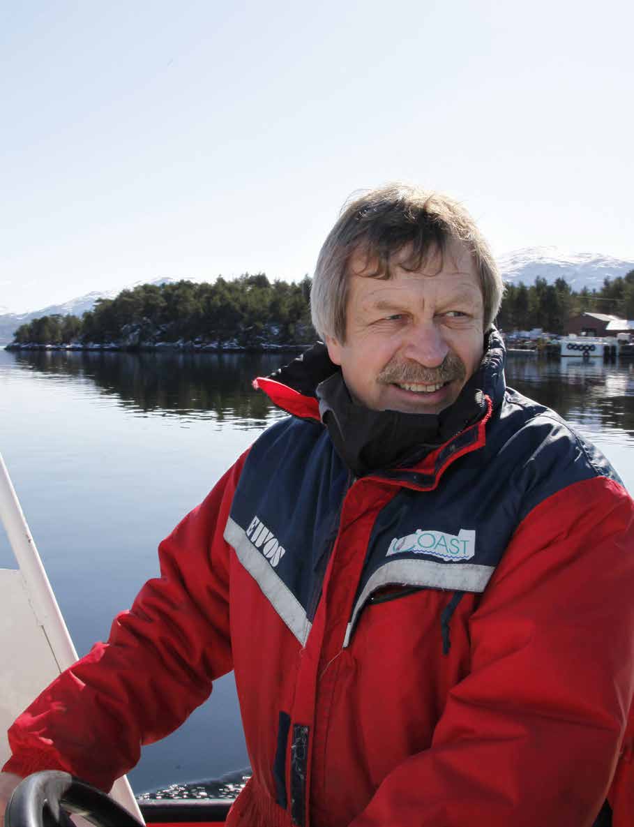 Svanøy: I 40 år har Ola Sveen vært knyttet til oppdrett. Det har ført ham verden rundt og gjort ham til en levende historiebok for næringen.
