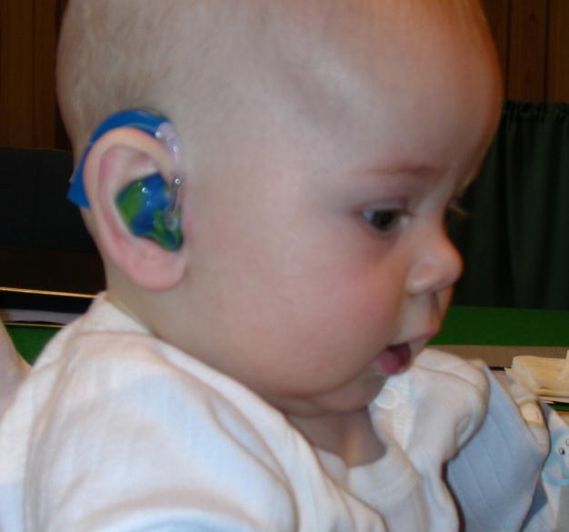 Tips for høreapparattilvenning I starten er det viktig at apparatene brukes i stille omgivelser. Babyer sover mye mens de er små, noe som begrenser høreapparatbruken.