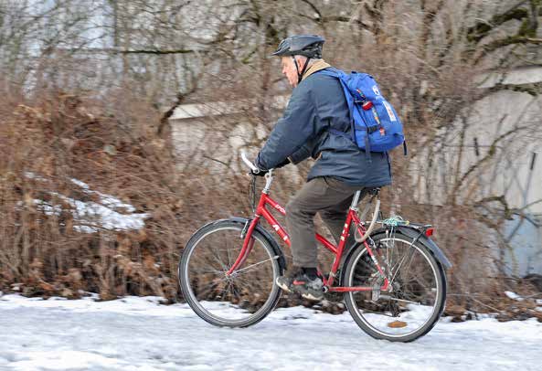 Statens vegvesen har utarbeidet egne strategier for henholdsvis gående 41 og syklende 42. Det er utarbeidet en egen tiltaksplan for oppfølging av sykkelstrategien.