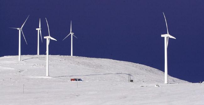 Frå forretningsidé til realisering for norske vindkraftprosjekt er konsesjonsprosessen ei hindring for norsk vindkraftutbygging? 5. mars 2012 1.