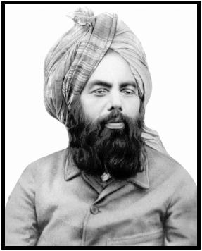 Om forfatteren: Født i Qadian (India) i år 1835 forble Hadhrat 1 Mirza Ghulam Ahmad as2, Den utlovede Messias og Mahdi, 1 Hadhrat