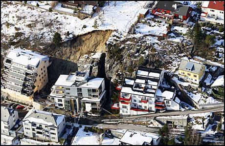 Krav nr. 2 Har man ikke full kontroll selv, må de som skal gjøre noe motiveres Ålesund- 2008: 5 mennesker drept Verdi av bygning: ca. 50 mill. kr.