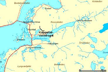 3. Resultater 3.1.Kleppstadvassdraget, Vågan Kleppstadvassdraget har et nedslagsfelt på ca 2 km 2, og munner ut litt sør for brua over Gimsøysundstraumen. Bassenget (.