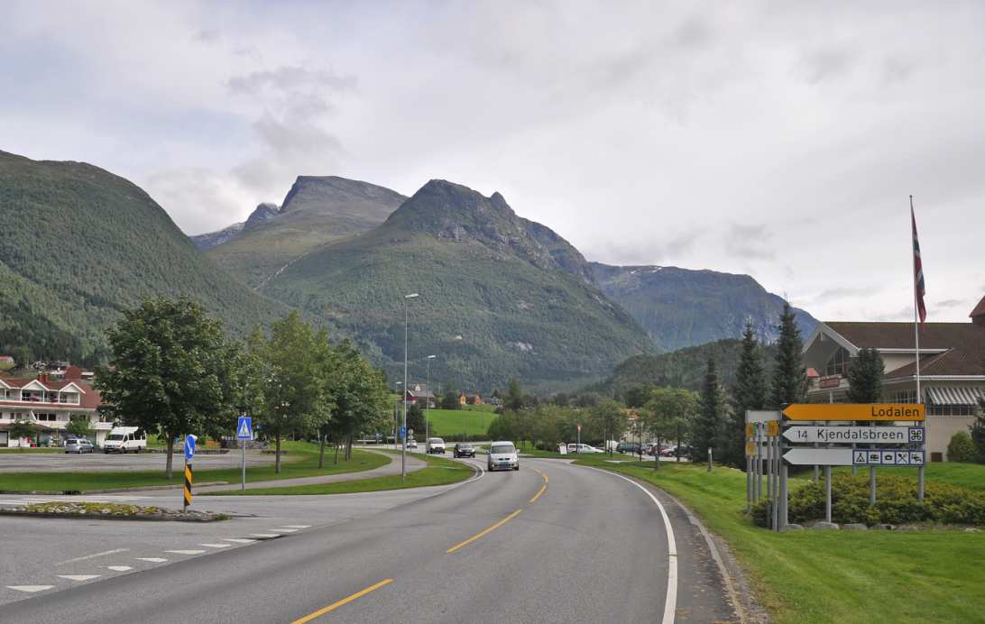 Lodalen (her sett nordfra).