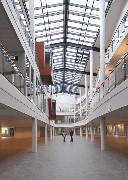 Foto: Byggenytt spektakulære Bygg Med topp moderne kontorer designet innenfor historien og teglsteinsveggene til Kværnerhallen, skapes det