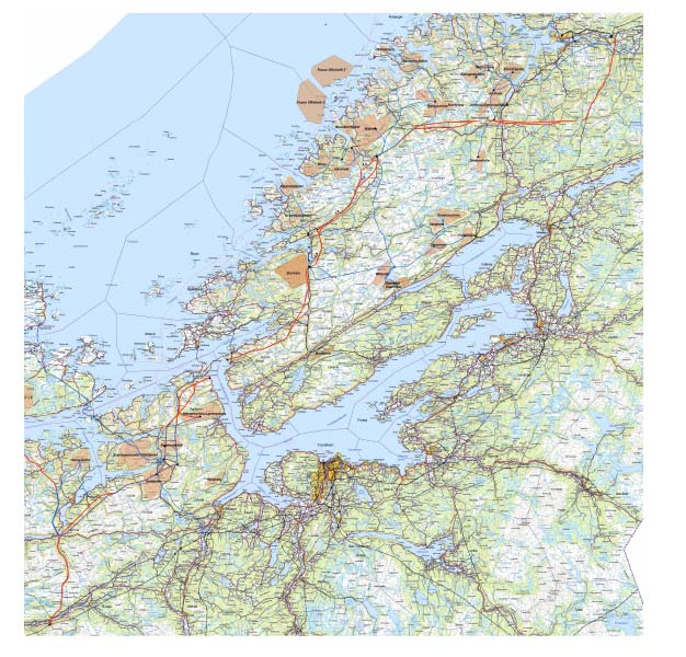 nærmere på mulige konfliktreduserende tiltak før man gjør et endelig valg. En utbygging betinger nye kraftledninger. Statnett har meldt en ny 420kV ledning fra Roan til Trollheim i Møre.