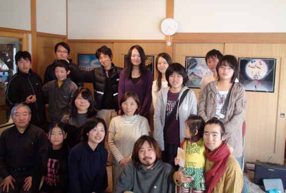 Japan Velsignelse i Japan Pastor Mines forelde døpte seg begge 28. mars i år kristen betydde. Det ble alltid bare til at vi snakket om ufarlige ting når vi var sammen.