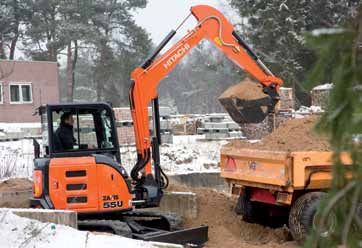 I detalj Hitachi ZX48U-5 og ZX55U-5 Enkel å tilpasse De nye Hitachi Zaxis-5-minigraverne er utviklet for å tilpasse seg kravene og