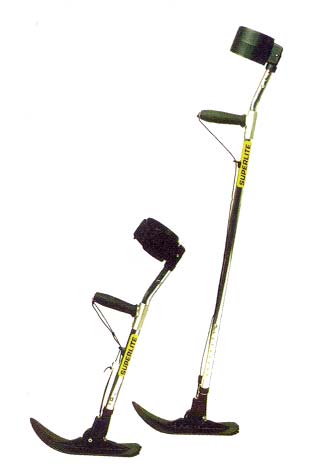 Husk at det skal være enkelt for utøveren å ta på og av skiene selv. Bindingene tilpasses vekt, høyde og ferdighet hos utøveren.