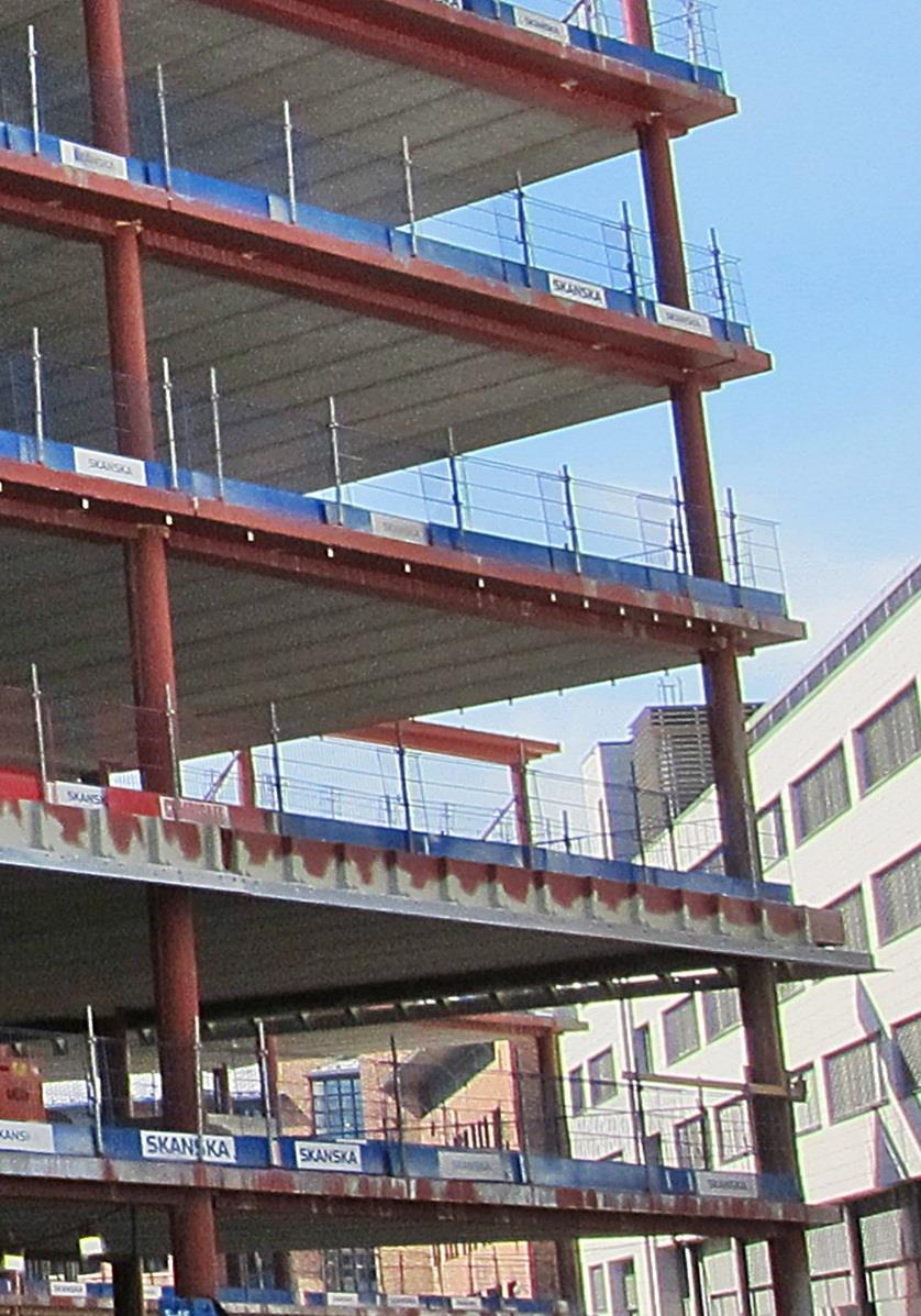 HSQ-kantbjelker i stål, HD-betongelementer i dekker Bilde 1: Bygg 1, NØ-fasade mot Drammensveien (foto: a-lab).