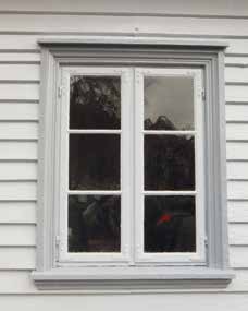En annen mye brukt vindustype i senempiren er torams vinduer med tre