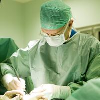 Generell kirurgi Ryggkirurgi Plastikkirurgi Urologi Privatfinansierte operasjoner: Alle over +