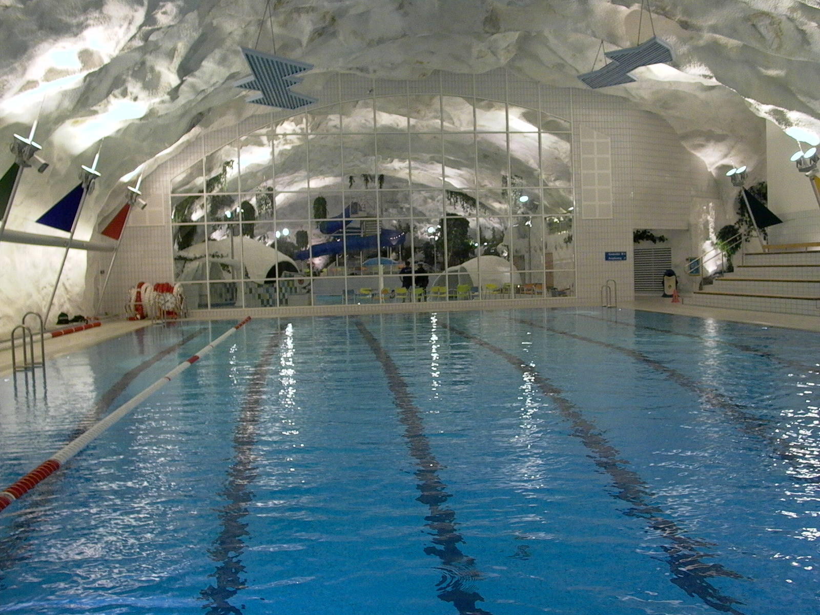 På vegne av Norges Svømmeforbund har Harstad Svømmeklubb, som teknisk