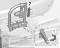Oppbevaring og transport 59 2. Knepp løs stroppen. Demontere sykkelstativet 3. Drei hendelen (1) forover og hold den. 4. Løft adapteren (2) bakerst og fjern den.