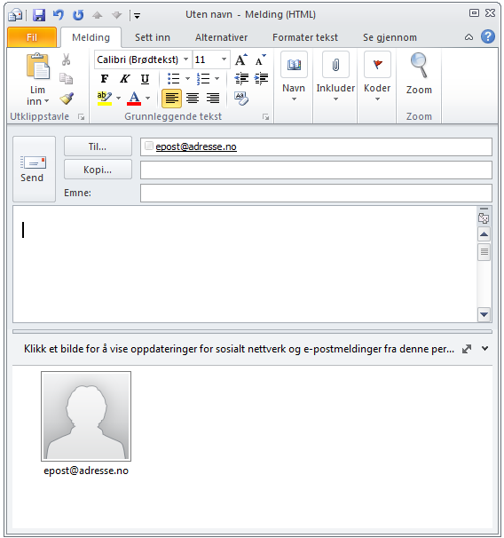 Når du klikker på konvolutten, åpnes et dialogvindu for å skrive ny mail fra Outlook. Dersom konvoluttene er grå og ikke kan klikkes på, er det en eller flere av forutsetningene som ikke er oppfylt.