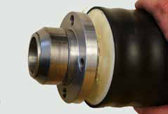 Monteringsveiledning CASAFLEX UNO 5 Ø 22-39: 35 mm Ø 48-60: 45 mm Ø 75: 70 mm Ø 98: 80 mm 7. NO Rengjør rørenden med en stålbørste til den er ren og uten støv.
