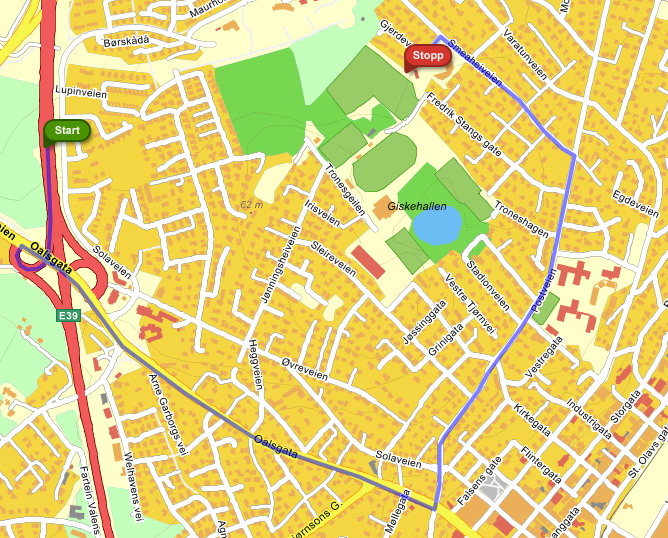 arkering ved Giskeungdomsskole, (Smeaheiveien 24). Nærmeste parkering for kamper og trening på Giskebanen (stor naturgressbane ved Giske ungdomsskole) og Treningsfelt Bjørk (TFB).