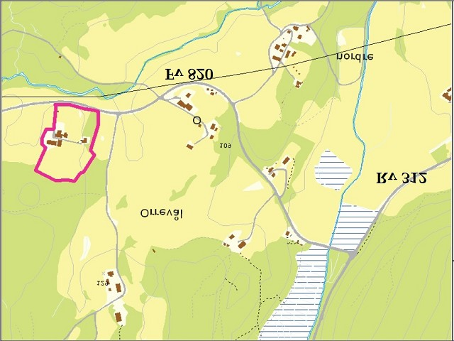 Regulering: Kommuneplan: Uregulert Disponert til institusjon/offentlig formål i kommuneplanen, jfr. kartportal på web fra Re kommune Beliggende ca.