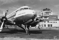 Hjertebroen Bakgrunn: lange ventelister for hjerteoperasjoner Stikk i strid mot myndighetenes ønske, satte LHL i 1978 i gang en hjertebro til England.