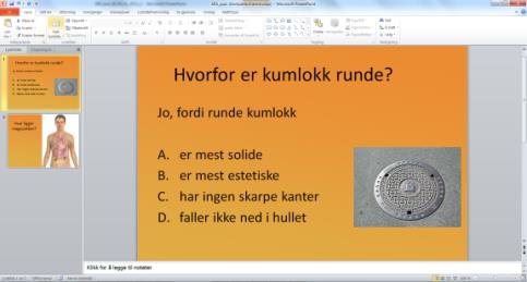 Sørg for at SRS er skjult får å kunne hente fram spørsmålet 2. Når spørsmålet vises på skjermen, trykker man på SRS-knappen nederst til høyre for å få fram grensesnittet igjen.