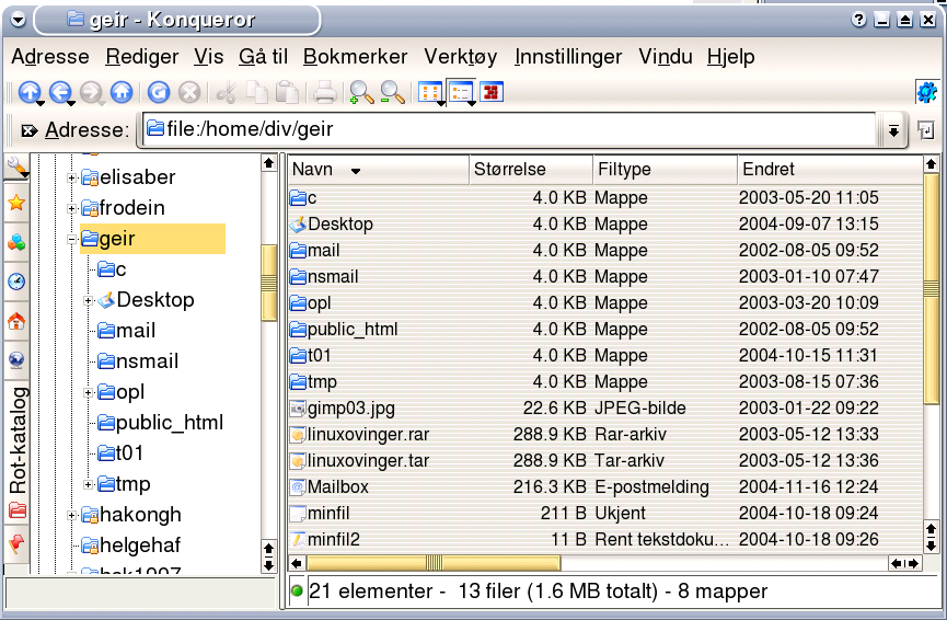 KDE skrivebordsmiljø side 3 av 12 Figur 1.2: Konqueror Se figur 1.2. I dette tilfellet er det valgt detaljert utlisting av filinformasjon, dvs mye informasjon om hver fil.