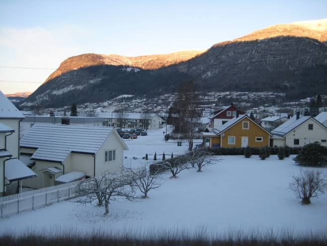 A DVO K ATA N E M A U R S E T, K N A R D A L O G H E G G E N STRYN VOLDA I kontorfellesskap Medlemmer av Den Norske Advokatforening Advokat Per Maurset Advokat Jørund Knardal Advokat Thore Heggen