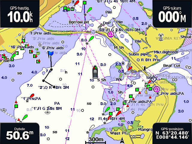 Digital Selective Calling Posisjonssporing Hvis du kobler Garmin-kartplotteren til en VHF-radio ved hjelp av NMEA 0183, kan du spore fartøyer som sender posisjonsrapporter.