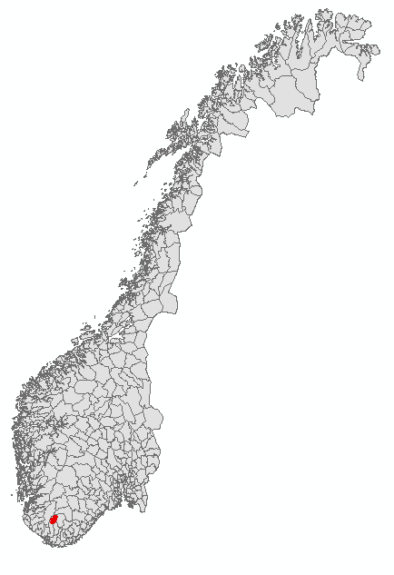 senere ble to nye aggregat startet opp da tunnelsystemet stod klart til å ta imot vann fra Siravassdraget. I 1988 ble det femte aggregatet satt i drift i ny maskinhall og ny trykksjakt. 3.2.