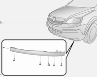 Pleie av bilen 183 3. Koble den svarte kabelen til minuspolen 3 på starthjelpbatteriet. 4. Koble den andre enden av den svarte kabelen til et jordingspunkt på bilen, f.eks.