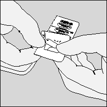 Hvordan kapslene tas ut av pakningen: A. Del blisterarket i to ved å rive langs perforeringen B. Hold i fliken og trekk folien tilbake inntil en kapsel er fullt synlig (gjøres umiddelbart før bruk).