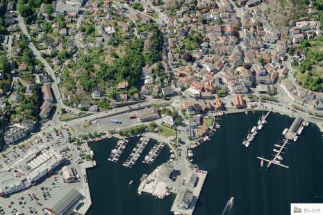 Skråfoto Agder 2015 1009 km² og 15 parter Tilbud fra to firmaer på bildene Blom fikk