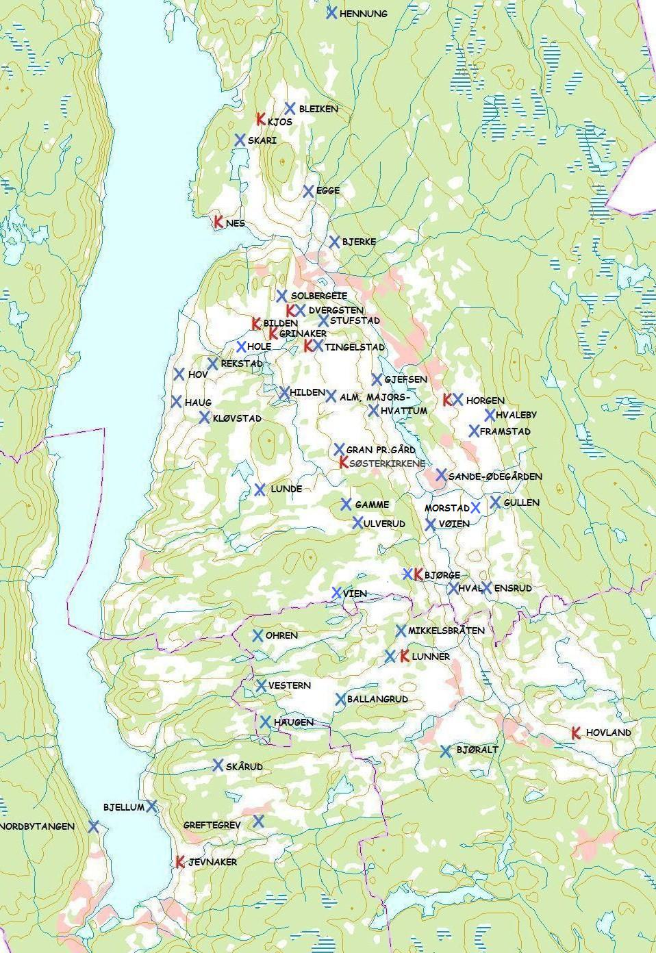 3.1.5 Analyse av arkeologisk materiale Kilde Norge Digitalt Fig. 21 Kirkenes plassering i landskapet, og funnsted for statusmarkører. X = funnsted for statusmarkører, K= kirkested.
