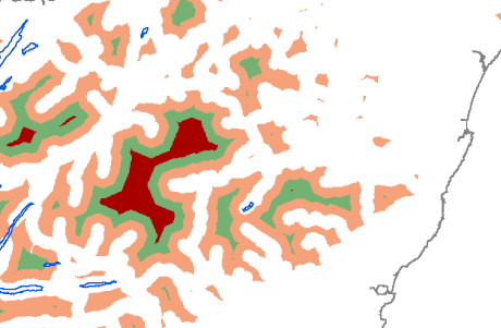 Figur 7: Utsnitt fra midtre deler av Skottland (2010). Røde områder utgjør areal beliggende mer enn 8 kilometer fra alle typer veier. Grønne 58 km og brune områder 25 km unna veier. Kilde: http://www.