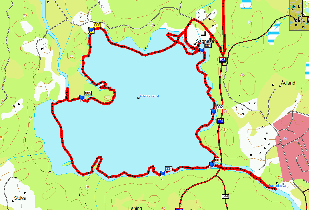 Utsnitt fra sporloggen ovenfor: befaringsrute for bassenget innenfor riksveien ved Sveio, med stedfestede funn av vasspest markert med blå flagg(vp 25-30).