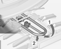 Oppbevaring og transport 71 Demontere sykkelstativet 3. Drei hendelen (1) bakover og hold den. 4. Løft adapteren (2) bakerst og fjern den. Organiser festebrakettene som vist på illustrasjonen.