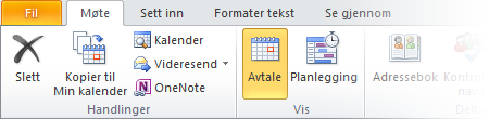 Kommandoer når du trenger dem I stedet for å forsøke å vise deg alle tilgjengelige kommandoer hele tiden vises bare kommandoene du trenger i respons på spesifikke handlinger du utfører, i Outlook