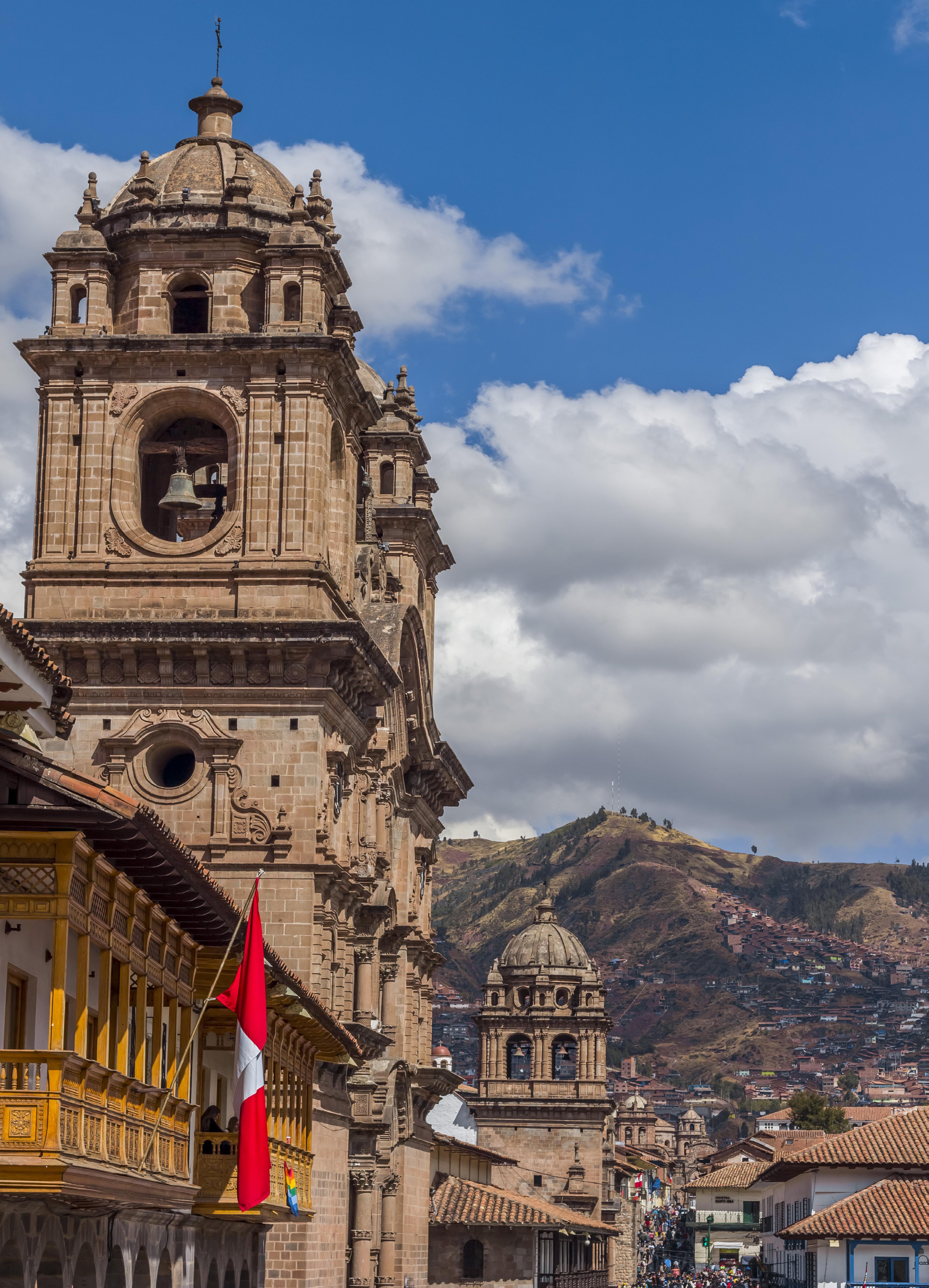 Dag 3 - Cusco. I dag kommer en lokal guide for å ta deg med på en bytur og besøke byens omgivelser.