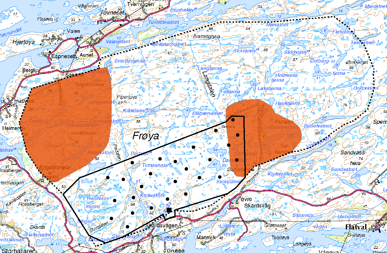 Figur 9 Spesielt verdifulle områder for annet vilt i planområdet for opprinnelig (stiplet) og ny avgrensning (solid) av Frøya vindkraftverk.