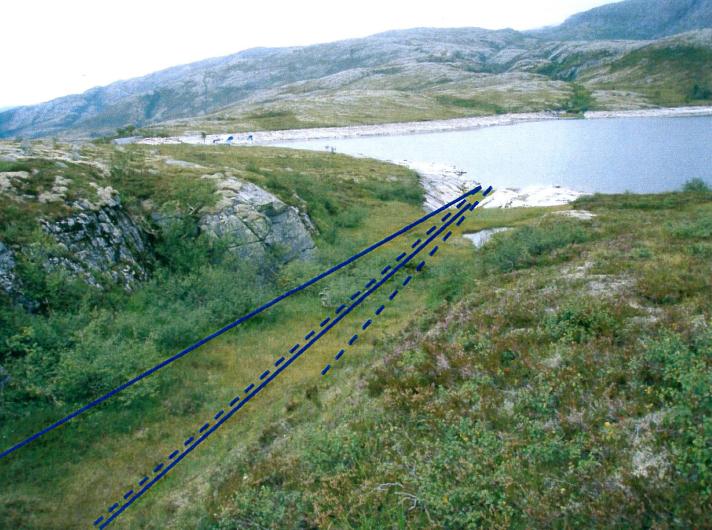 4.1.6.2 Mellavatnet Mellavatnet blir kraftverkets inntaksmagasin. Inntaket utføres ved at det sprenges en kanal på ca. 150 meter fra Mellavatnet og inn mot åpningen for tilløpstunnelen.