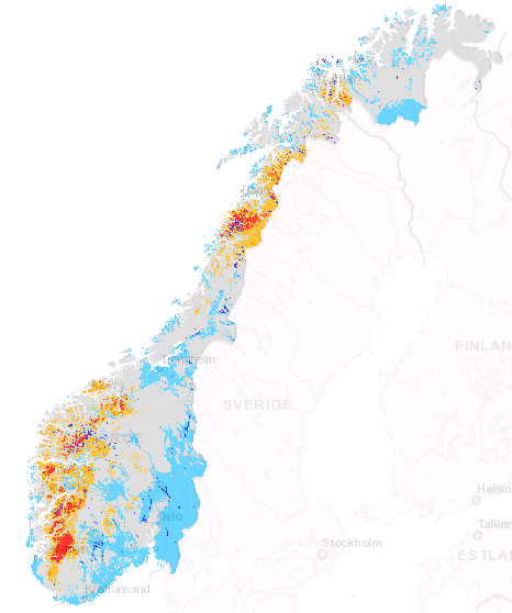 2015 2014 Kilde: NVE Mark og grunnvannslagrene Kartene viser lagerevne i mark- og grunnvannssonene i forhold til total metning for henholdsvis 31. desember 2014 og 2015.