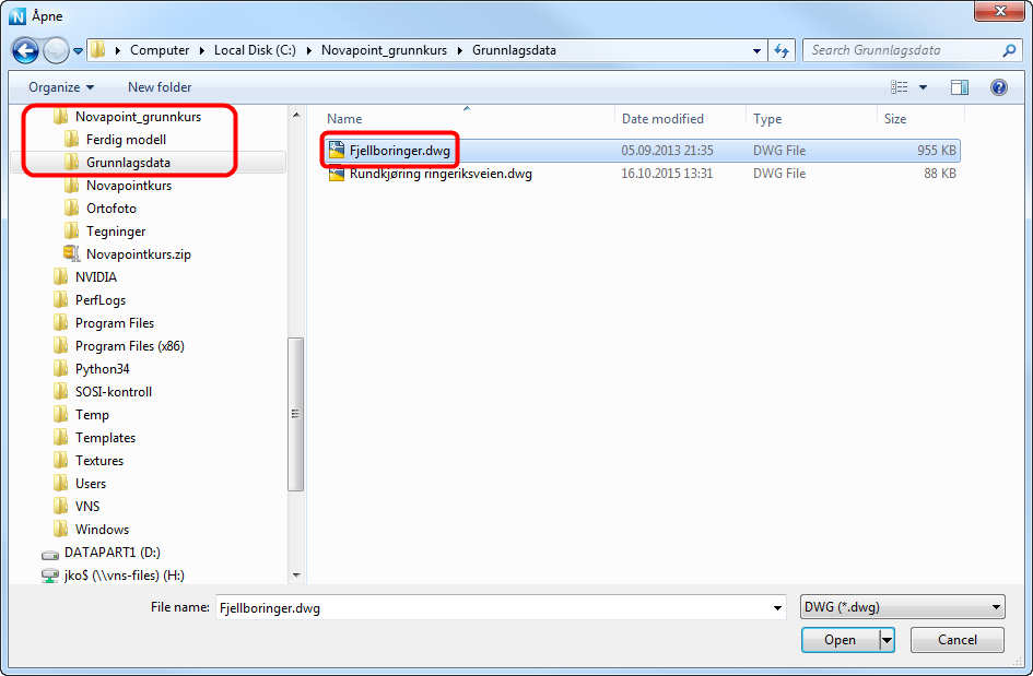 Denne dialogen kommer opp: Velg filen Fjellboringer.dwg under katalogen Grunnlagsdata og trykke på Open knappen. 3.