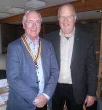 SOTRA ROTARY KLUBB Presidentskifte juni 2015 Asbjørn Algrøy avløser Sigurd Hope som President Om Sotra