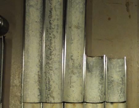 GJENNOMSPYLING AV ANLEGG I DRIFT Når metaller korroderer dannes det korrosjonsprodukter TI er ikke kjent med tilfeller hvor korrosjonsprodukter av sink har tettet igjen