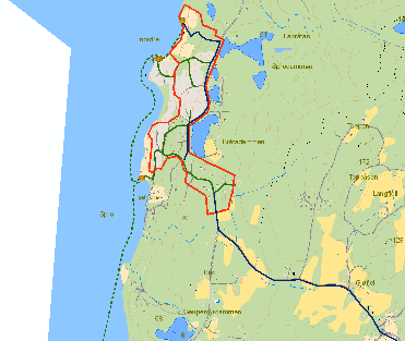 Figur 2 Aktuelle spillvannstraseer i grønt. Kommuneplanens avgrensningslinje for boligområde i rødt. Separate vannledningstraseer i blått.