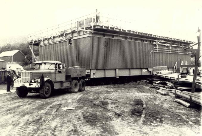 Historie 1978-1983 Inngår ny samarbeidsavtale med franske selskapet UIE 1978: 6 produksjonsmoduler Statfjord B Kunde: Mobil, verdi 132 mill.