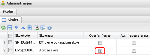 Gå til Administrasjon, fane Skoler, sett hake i kolonnen «Overfør fravær» Overføring av karakterer Karakterer i fag føres av faglærer i Vurderingsmodulen.